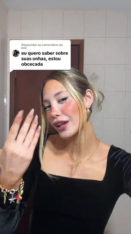 Respondendo a @brie  @Camile.Naildesign  a MAIOR de Curitiba !! Ela atende na gringas nail 
