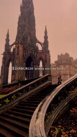 Where history meets mystery—welcome to Edinburgh, the city with no skyscrapers and endless charm. • • • #HistoricScotland #CityOfHeritage #ExploreEdinburgh #TravelScotland #MajesticEdinburgh #ScenicScotland #Scotland #edinburgh #traveltheworld #fyp #fypシ #fypシ゚viral #viraltiktok 