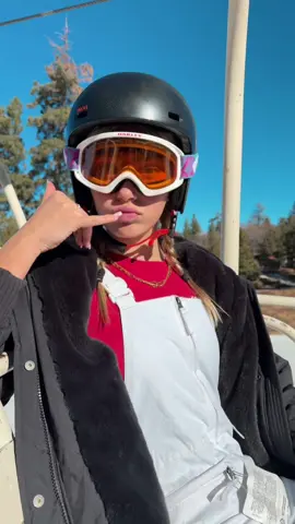 ❄️❄️ #snowboarding #snow #bigbear #mountains #funny #skit #trend #trendy #trending #viral #viralvideo #fyp #froyoupage ##blowup