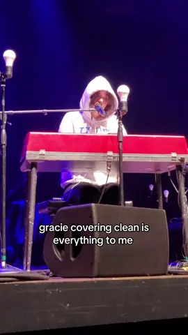 i think ab this everyday #gracieabrams #goodriddance #foryou #thesecretofus #taylorswift #gracieabramscover #clean #cleangracieabrams #thesecretofustour #viralvideo @gracie abrams 