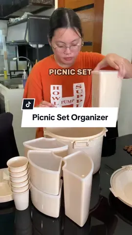 Less hassle sa mga lagayan ng foods kapag nag pipicnic at travel #picnic #picnicset #foodset #foodcontainer #foodstorage #foodorganizer 