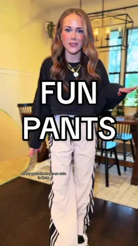 These are a lookalike to the name brand and i think theyre so stinkin cute!!! They have other colors as well. 🖤🤎✨🫶 #fp #lookalike #thelookforless #athleisure #athleisurestyle #sahm #sahmlife #OOTD #outfitideas #momfashion #momstyle #millenials #mademyyear #newyearnewaura 