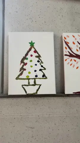 Nossa Ação de Natal 🎄 Oficina de pintura🖍️ No dia 06 de dezembro de 2024, realizamos uma ação muito especial no Abrigo Frederico Ozanam, que acolhe idosas em situação de vulnerabilidade. 💖 Foi uma tarde repleta de carinho, alegria e solidariedade. Doamos kits da Natura para as idosas, organizamos um animado bingo, e compartilhamos um delicioso café da tarde. Agradecemos a todos os voluntários e apoiadores que tornaram esse momento inesquecível. Juntos, transformamos pequenos gestos em grandes sorrisos! #AçãoDeNatal #Solidariedade #ProjetoSocial #FredericoOzanam #CuidarComAmor #Voluntariado #AbraçandoVidas