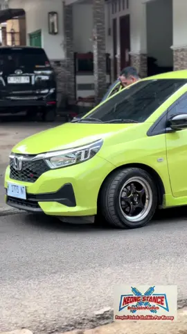 LOWERINGKIT BRIO🔥 #honda #brio #briors #loweringkit #loweringkitbrio #briomodifikasi #brioindonesia #hondabriors #keongstance #bengkelmobil #bengkelsekoksolikinperkeong #bengkelmobilkakikakikudus #bengkelviralkudus #bengkelviraltiktok #newyear #happynewyear #fyp 