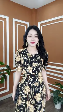 Đầm Dự Tiệc Đầm Dạ Hội Sang Trọng 1708 Váy Đầm Trung Niên Cao Cấp Mẫu Đầm Tặng Mẹ Đẹp Thời Trang Trung Niên 2025 #damdutiec #damdutiecsangtrong #damdutiecbigsize #damdutieccaocap #damdahoi #damdahoicaocap #damdahoitrungnien #damtrungnien #damtrungniensangtrong #damtrungnienbigsize #damtrungniendutiec #thoitrangtrungnien #thoitrangtrungniencaocap #damtangme #damtrungnienchome #damtrungniencaocap