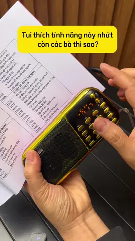 Ta nói cái này bé nó mê chữ ê déo dài đó mấy bà #sachchobe #sachhaychotreem #nhungchiase #nuoidaycon #loatamngonngu #loacraven #loachobe 