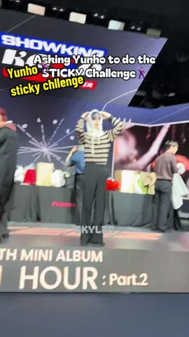 Finally got Yunho to do the Sticky Dance Challenge 🥹 #ateez #ateezyunho #stickydance #stickydancechallenge #에이티즈 #에이티즈윤호 @ATEEZ_Official 