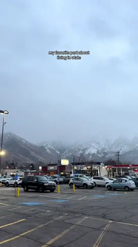 I’ll never get over these Utah mountains. 🥹🏔️🌁 #fypシ゚viral #moutains #utah #utahliving #utahcheck #beauty #nature #views 