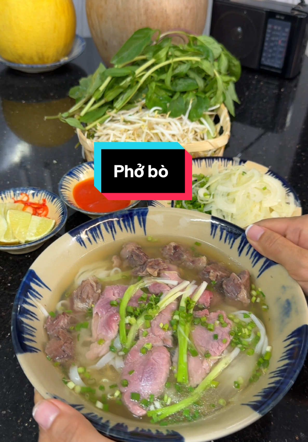 Nhanh lẹ là có ngay tô phở thơm phức luôn #bepnhachin #monngontainha #foodtiktok #xuhuongtiktok #LearnOnTikTok #xuhuong #phobo 