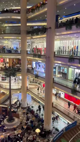 الإنسان الطيب عمره ما كان غبي.     الغبي هو من لايعرف قيمة الطيب..