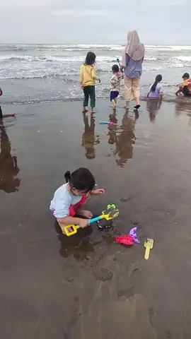 PANTAI JETIS HARI INI