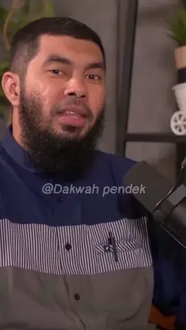 Orang yang sudah terbiasa zina (pacaran) membuka aurat, meninggalkan sholat, itu orng yang tdk takut dgn Allah #fyp #dakwah #islam 