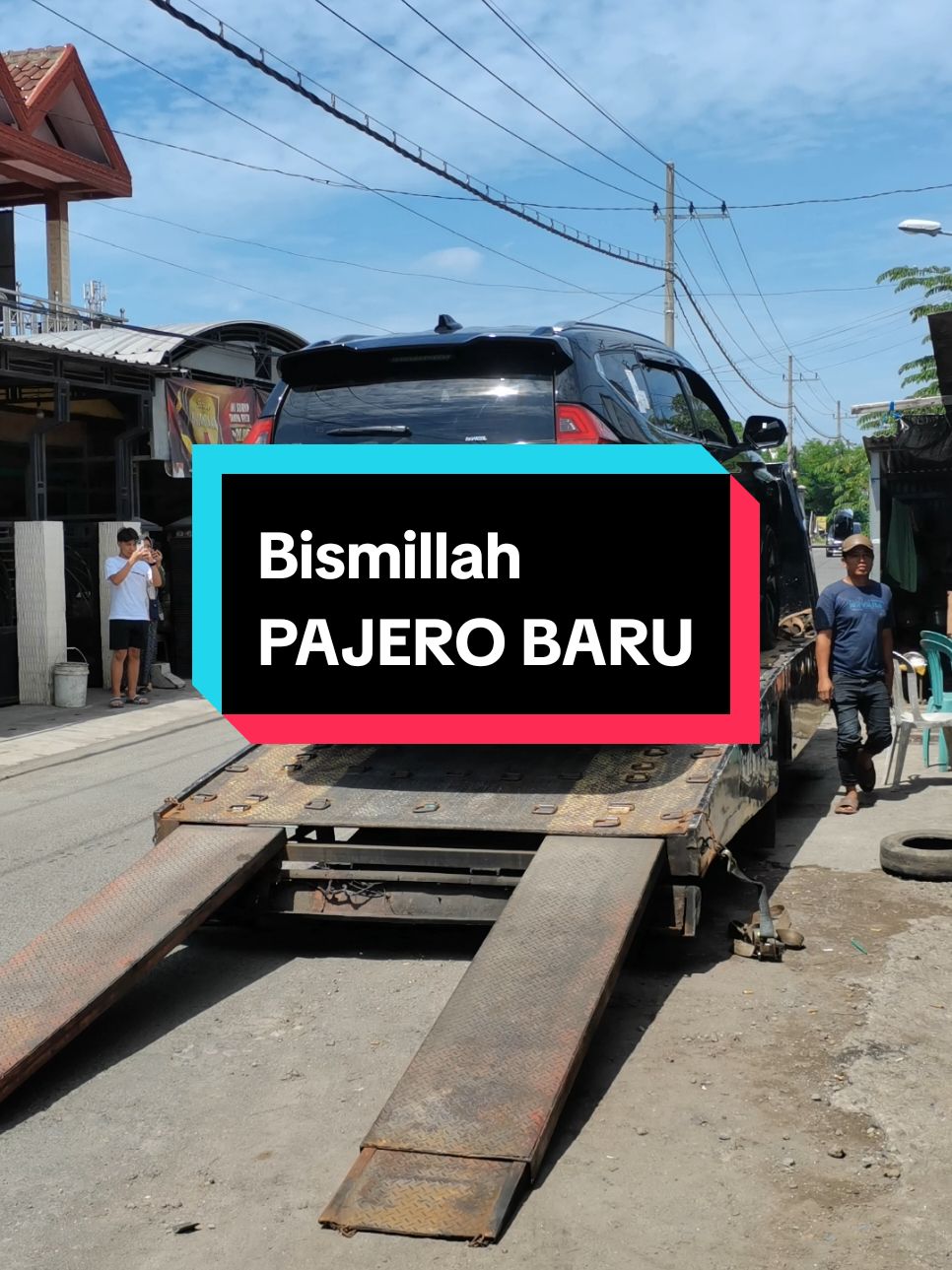 Kalau VT ini lewat di beranda kalian Insyaallah Pajeronya akan kebeli dalam waktu dekat #pajerosport #mitsubishi 