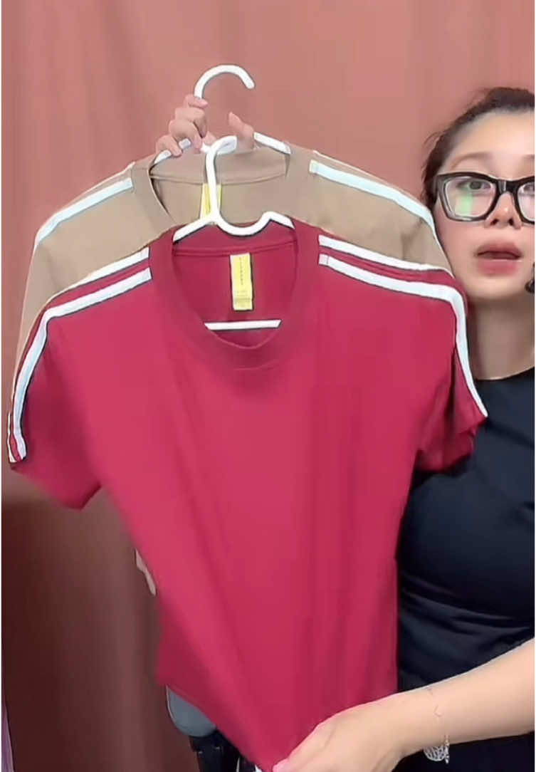 Atasan Wanita Crop Top Two Stripe Kaos Sporty Lengan Pendek Bahan Cotton Combed