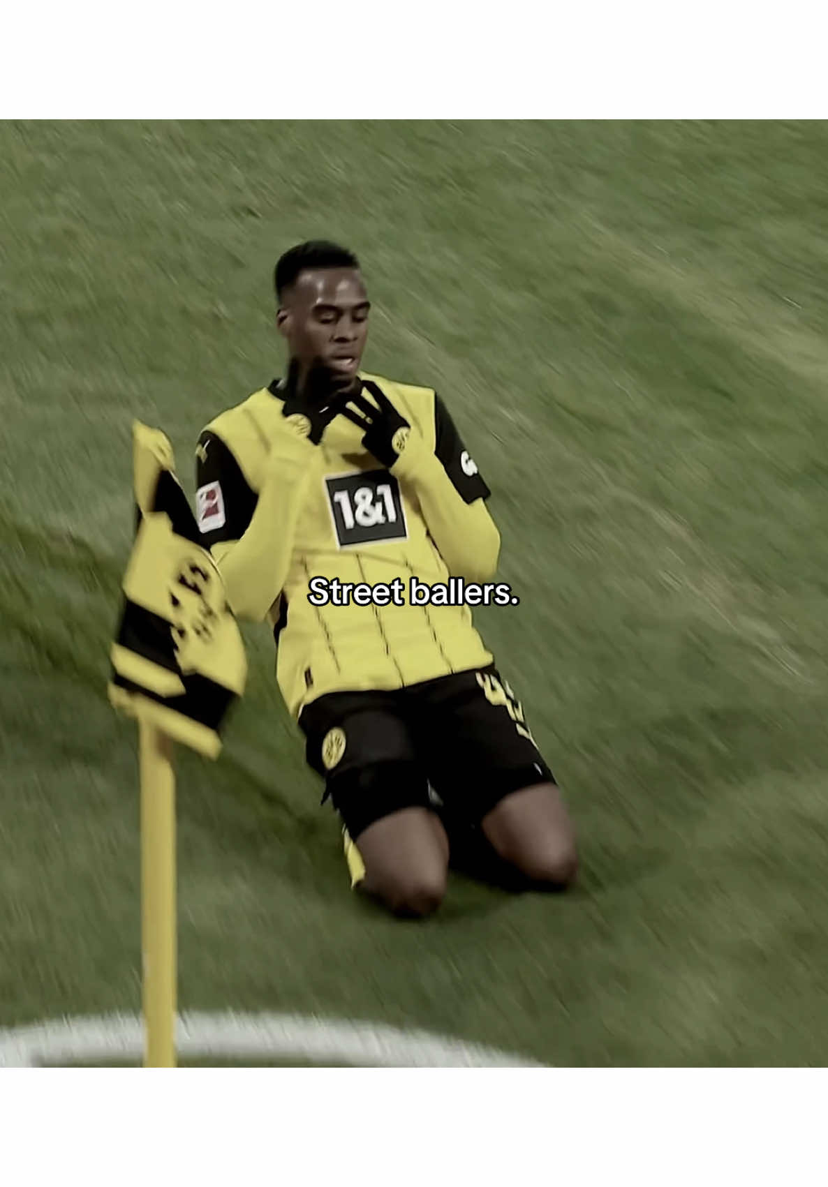 Street ballers>Robotic players. | no copyright intended. |#football #foryoupage #cold #lamineyamal #leao #bynoegittens #vinicius #olise #madueke #pogba #saka #barcola #dembele #kudus #lookman #street #streetballers #nemzzz #fyp #nixgoat 