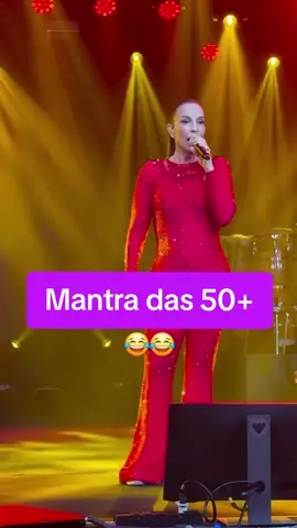Depois dos 50 é só pra frente que se olha... (pra frente do espelho).💪🏻🙌🏻🥰 #ivetesangalo #primeirovoce #50mais #mulherde50 #mulherada #autocuidado #amese #fyp #sejafeliz #vcéincrivel #vivaavida #sevalorize 