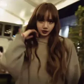 wonderfull #lisa #lisaedit #lalisamanoban #blackpink #fyp #pinkniezx4 