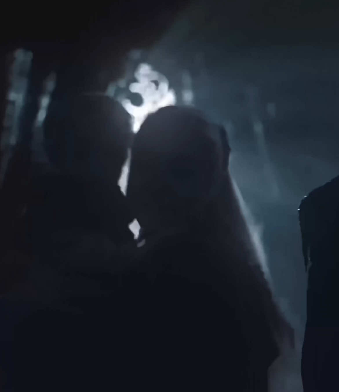 The broken king  ac|mrtysaudios scp|helluvascene/skywaik3rscenepacks #rhaenyratargaryen #rhaenyratargaryenedit #aegoniiitargaryen #aegoniiitargaryenedit #aegontargaryen #emmadarcy #tobyregbo #houseofthedragon #houseofthedragonedit #hotd #hotdedit #foryoupagе #fyp #videoviral #videostar 