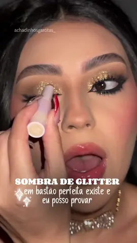 Comente “BRILHO” para receber o LINK no direct, confere se a mensagem chegou na aba de “solicitações” lá no seu direct! ✨   Outras formas de encontrar os links 👇🏻 •  Veja os stories para acessar os links nas primeiras 24h •  Encontre no destaque LINKS 51-100 #maquiagem #achadinhos #sombra #achadinhosshopee #make  