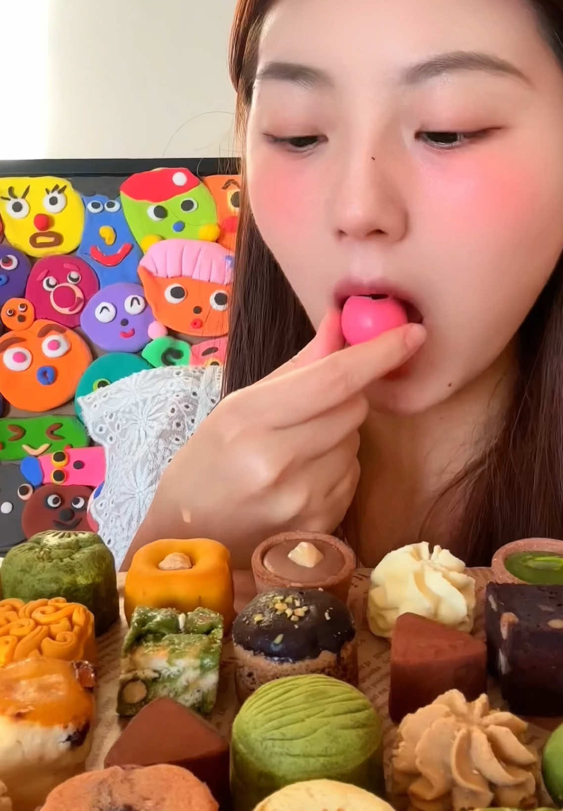 #CapCut bé bé mà ngon xĩu 😗😗😗 #credouyin #xuhuong #viral #tiktok #ancathegioi #nhamnham #doanngon #anngon #anvat #thichan #andem 