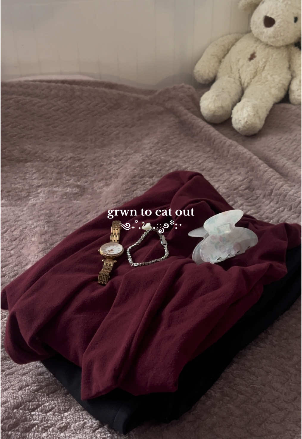 get ready with me to go out✨ #fyp #foryou #SelfCare #CleanTok #cleangirl #aesthetic #thatgirl #GlowUp #positiveenergy #dailylife #Vlog #minivlog #grwm #getreadywithme #italianfood #viral #clothes #digitaldiary #dayinmylife 