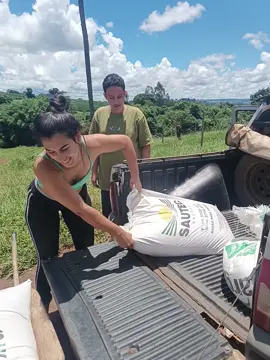 #vidanaroça #zezedecamargoeluciano #tiktokviral #mulher #rural 