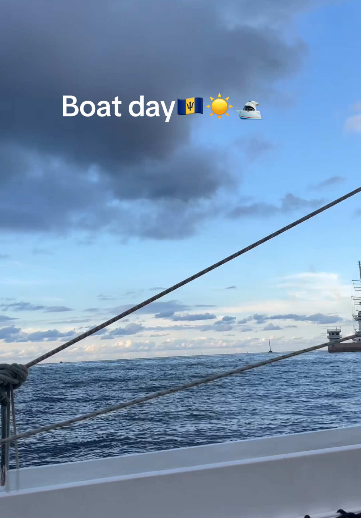 Boat days are the best days especially when its bottomless drinks🛥️🤌🏼#barbadostiktok #barbados #boatday 