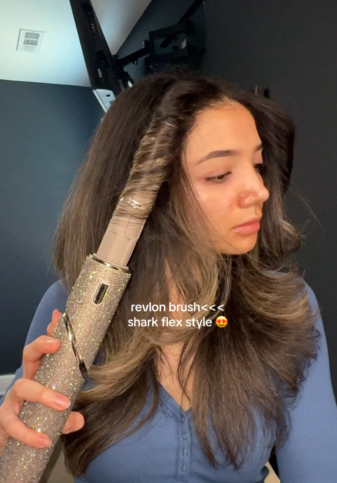 still learning how to use it but it’s so much easier than my revlon plus it sparkles🌟  @Shark Beauty #fyp #sharkflexstyle #revlonhairdryerbrush #curlyhair #blowout #dysonairwrap 