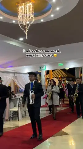 #pillaro🇨🇬_ecuador🇪🇨 #diabladapillareña #pillaro #ecuador #parati #creatorsearchinginsight #diablada #bandaniñamaria  boda 