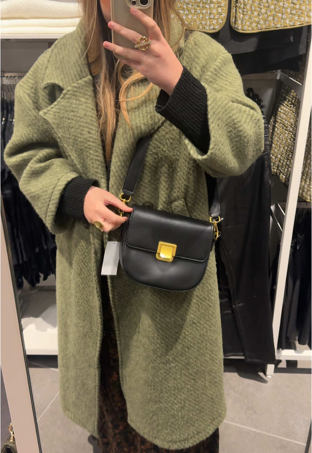 ce sac à 15€ seulement chez @Kiabi 🌟🖤 #kiabi #bonplan #petitprix #arrivage #tendance #newcollection #sacamain #fyp #viral #mode #fashiontiktok #pepitekiabi #outfitideas #inspiration #outfitinspo #pepite #kiabihaul #kiabiofficiel #kiabicollection  