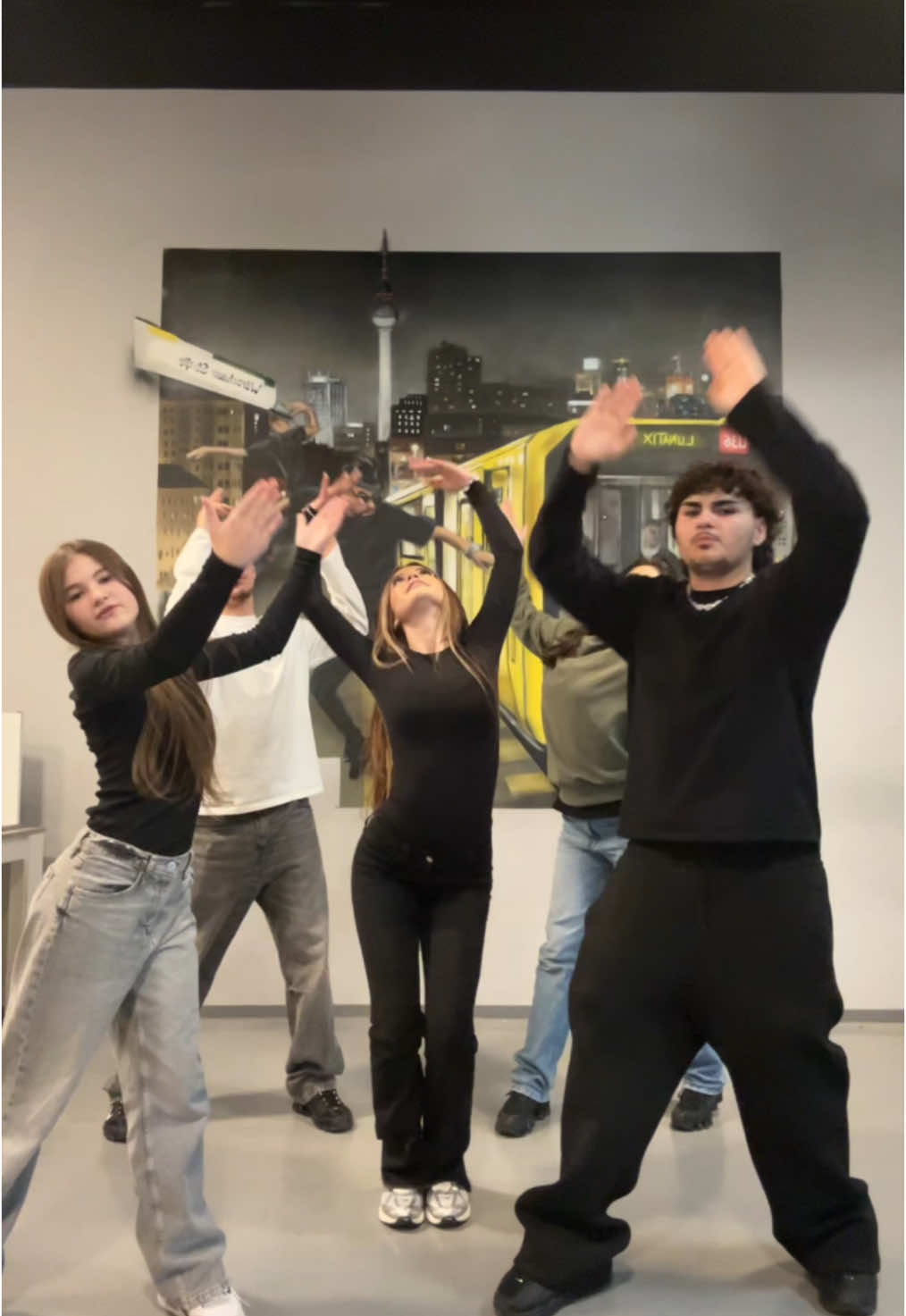 DC: US  Wo sind die shirizzles?💅🏼 @shirindavid 