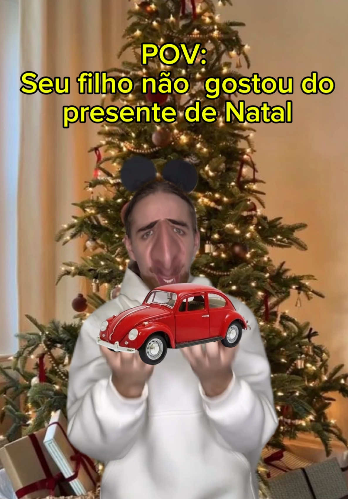 ME SEGUE AI POXA 🥲🥰😂 #humor #comedia #natal #presente 