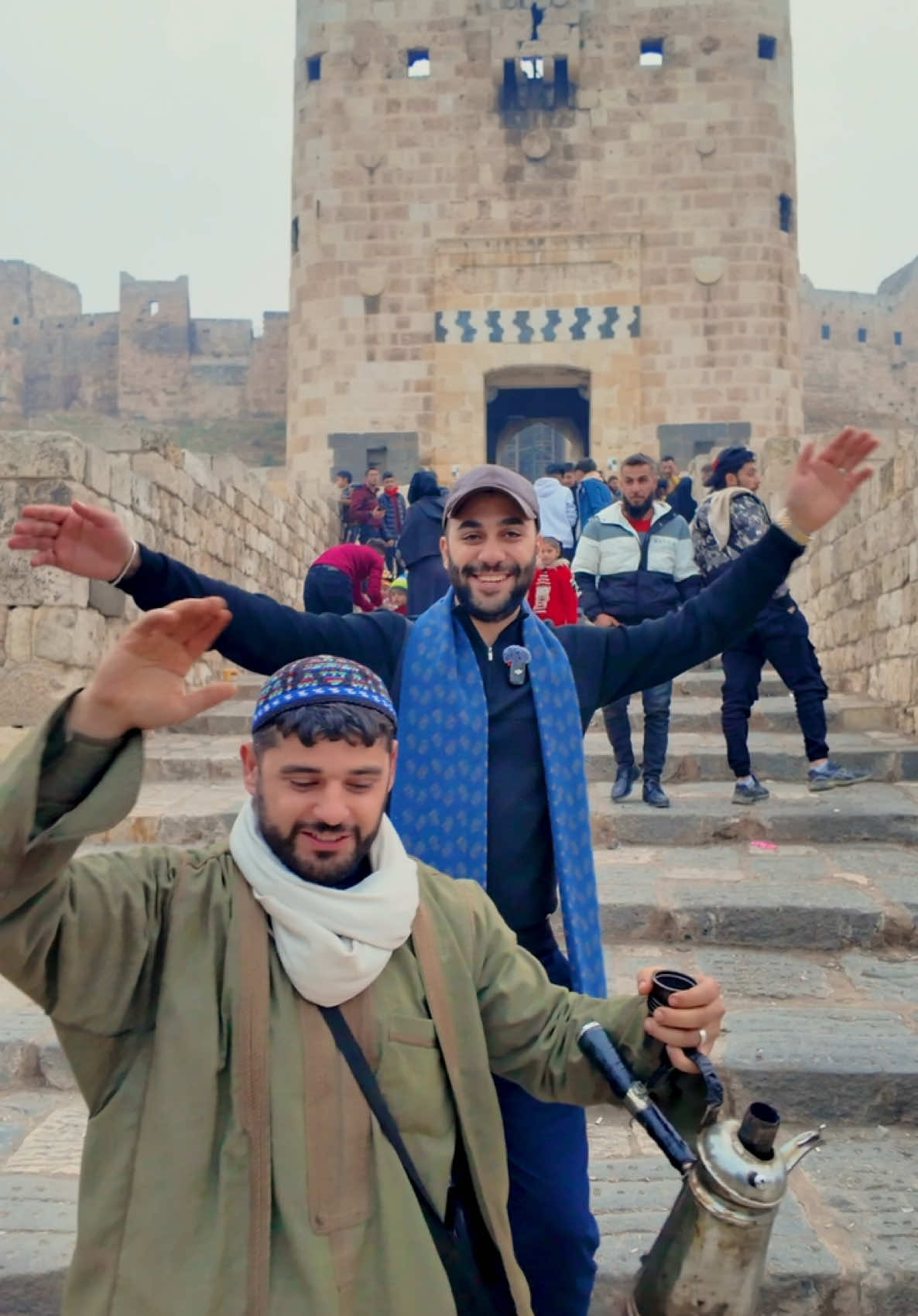 حلب يا حلب 🥹🥹 #ابو_مصعب #همام_عفورة #سوريا #حلب #القلعة #عجل_بالله_ياخاي_خدني_لحلب🕊🤍 #صور_ياحجي_صور 