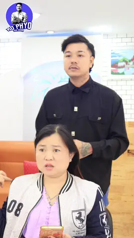 ကောက်စရာ လူမရှိရင် ကွီးဖြိုးဆီမှာ ဆံပင်လာကောက် ..😜♥️ ဒီနေ့က promotion နောက်ဆုံးနေ့ဆိုတော့ အမြန်ဆုံး .. Hello☎️☎️လိုက်တော့နော်..သဲလေးတို့ ♥️ ကျပ်(၁)သိန်းနဲ့အထက် ဆံပင်စတိုင်ဘာပဲလုပ်လုပ် Budget Save ဖြစ်မယ့် ထူးရှယ်တန် 