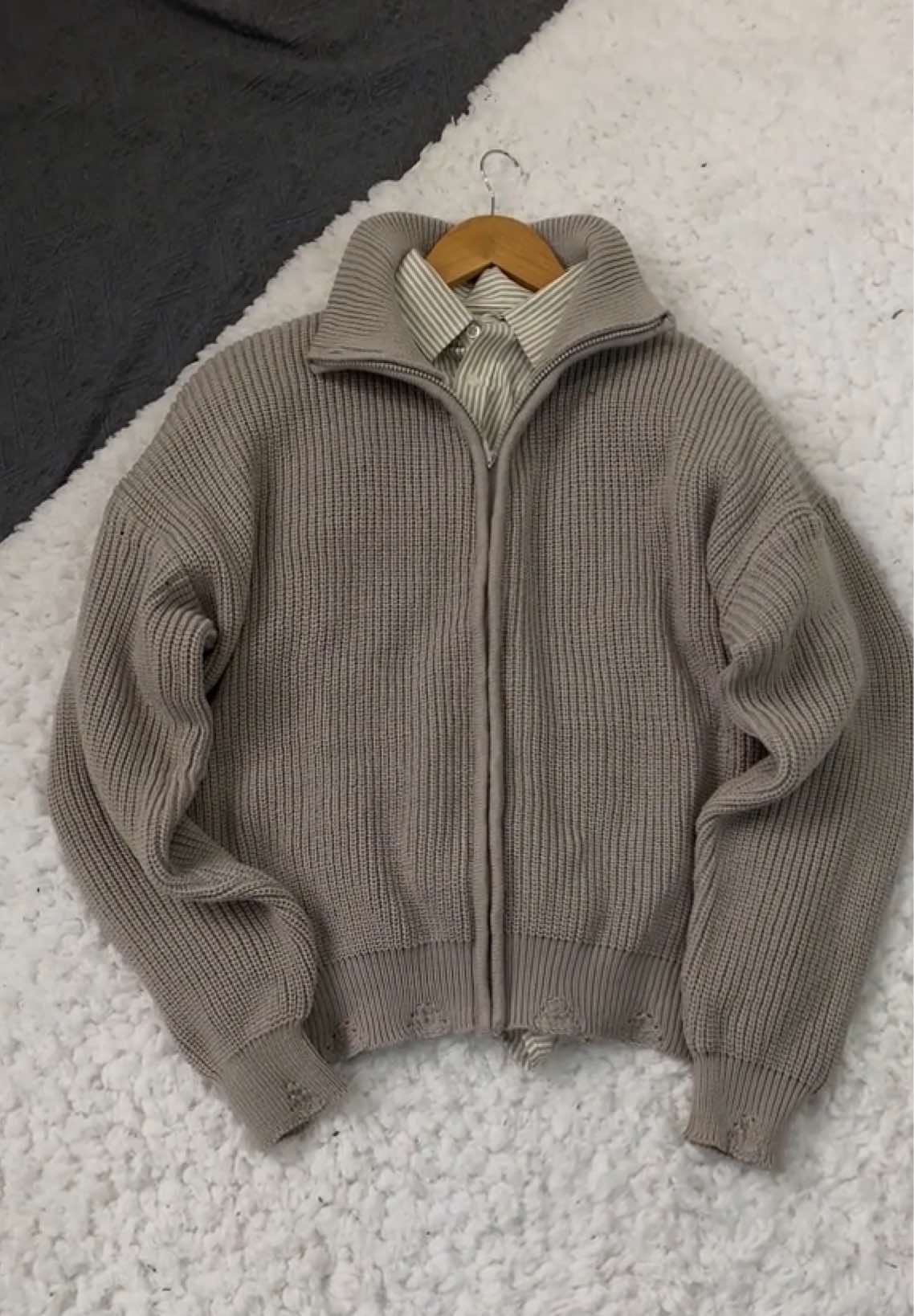 Đẹp keng ấy #viral #tiktok #slick #xuhuongtiktok #mualanh #basic #knit #jacket 
