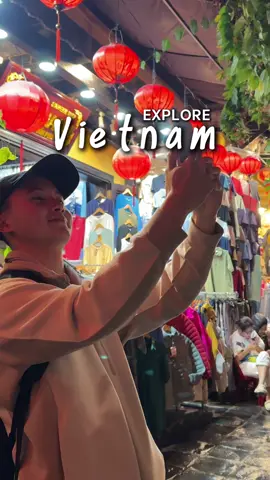 Come to Vietnam, salah satu famous destinasi liburan di tahun ini. Tapi kali ini visitnya agak beda dan menyenangkan, karna bareng #GalaxyS24FE. Fitur Photo Asisst, SlowMo dan Quick Share memudahkan aku banget buat take content di sana. Yuk upgrade hp kamu sekarang dan dapain Free 2X Memory upgrade, free E-voucher 500K untuk pembelian di samsung.com/id & Free e-sim XL data plan 60GB #FunExperience #GalaxyAI @Samsung Indonesia  