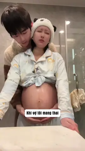 Xin vía được chồng chăm như này đi các chị em🥰 #mangthai #chamsocmebau #massage #kemranda #dulich #vaybauxinh 