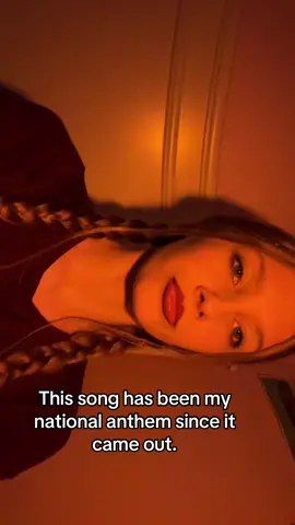Sing it louder😝😝