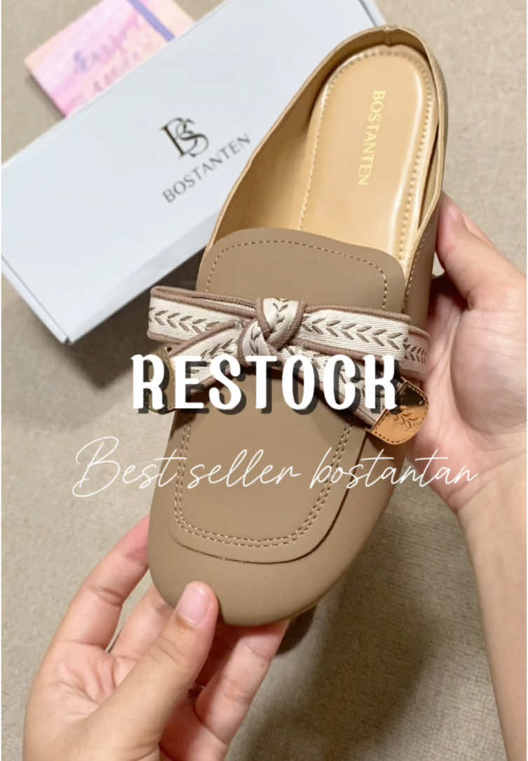 Akhirnya sandal yang ditunggu-tunggu RESTOCK. Guys buruan ya CO sebelum kalian kehabisan dan nunggu lama lg✨✨#bostanten #mulesshoes #sandalwanita #sandal #flatshoes 