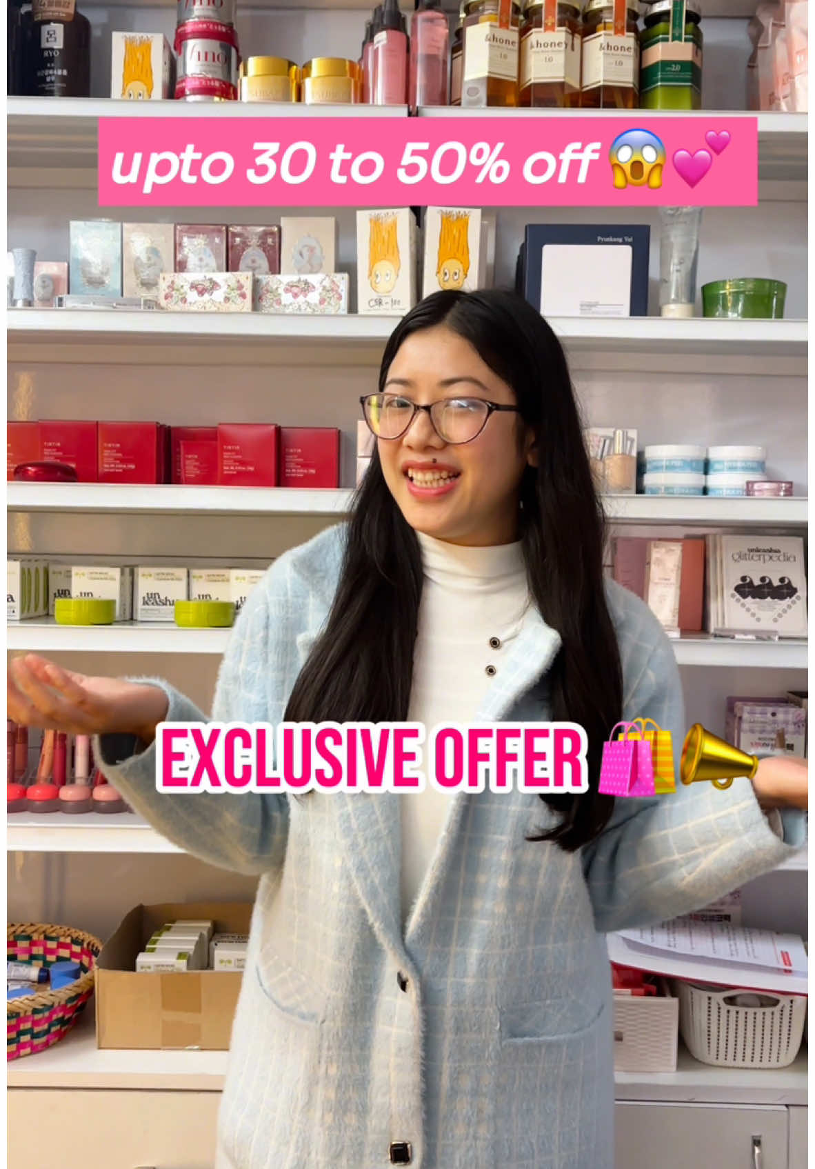 The New Year offer is not over yet! We are offering upto 30% to 50% off on package-damaged products exclusively on our website.✨ The products are in good condition, unused and sealed, but the packaging is damaged, and the tips of some bottles are broken. However, they are still fully functional.  Hurry up, as stock is limited-shop ASAP!💕 #newyearsale #sale #offer #skincare #skincareroutine #kbeauty #kbeautyskincare #koreanbeautyproducts #endyearsale #koreanbeautypoint #koreanbeautypointnepal 