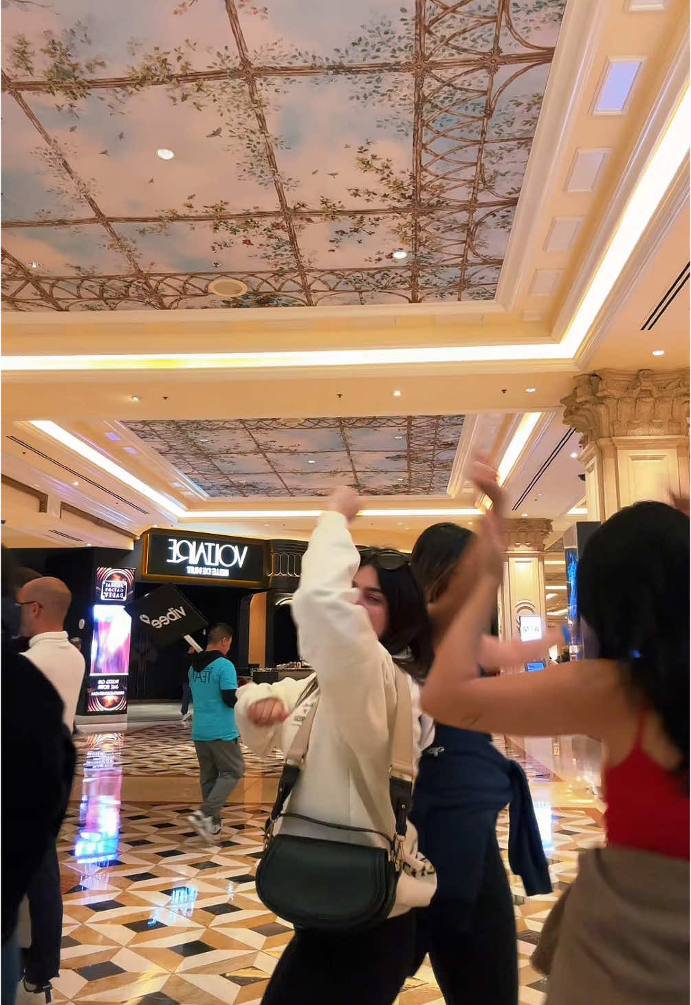 Sin city baby  🎰🎲 🤍🥳#fyp #vegasbaby #sincity
