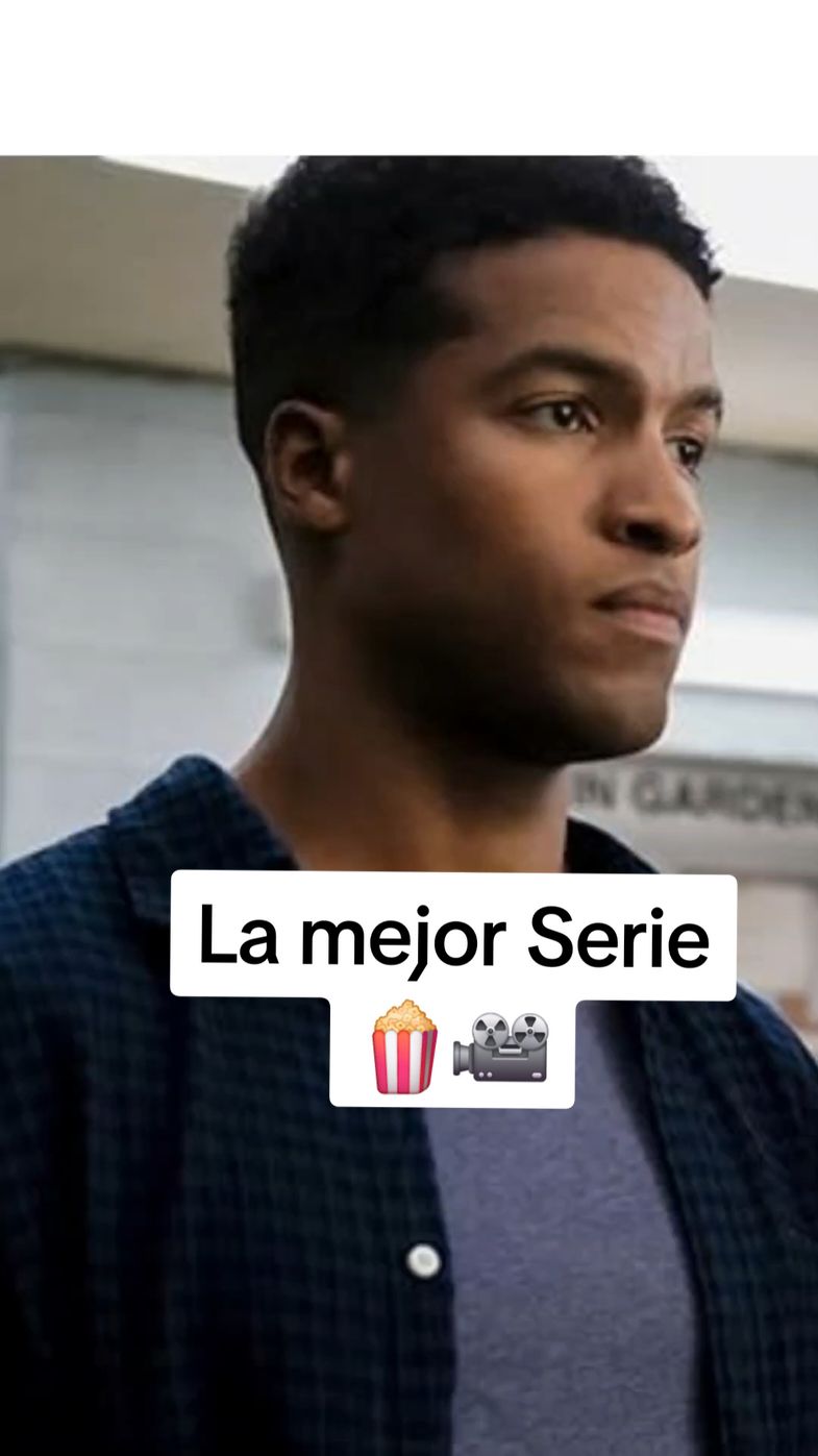 Regina Haywood, inspectora adjunta, lidera un diverso equipo policial en un barrio de Brooklyn, enfrentando desafíos sociales #peliculas #cinema #cinematography #peliculasrecomendadas #pelistop4 #newyork 