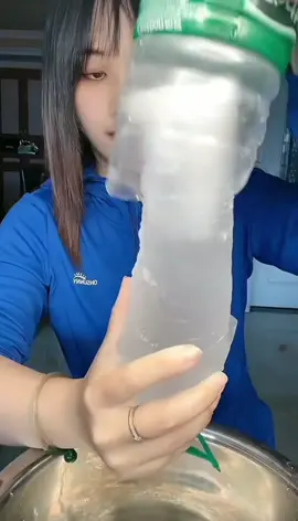 ❄️❄️❄️ . #1heartice #2heartice #ice #asmr #fyp #fypシ #icelover #iceaddict🧊 #viral #blowthisup #asmriceeating #viralvideo #makemefamous #icetok #foryoupage #asmrsounds #satisfying #mukbang #asmrsound #boostme #softice #cottonice #cottonicetiktok 