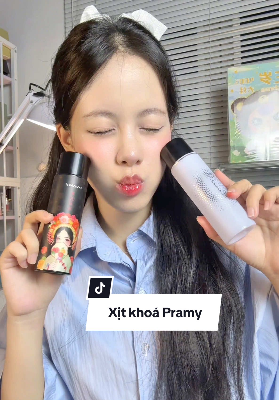 Xịt khoá Pramy tui iu #betixiuriviu #xuhuong #reviewlamdep   #pramy #xịtcốđịnhlớptrangđiểm #lockinyourbeauty #PramylovesChiPu 