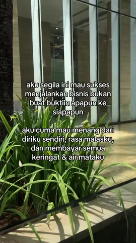 #MotivasiKeuangan #Semangat #Sukses #JanganMenyerah #BangkitLagi 