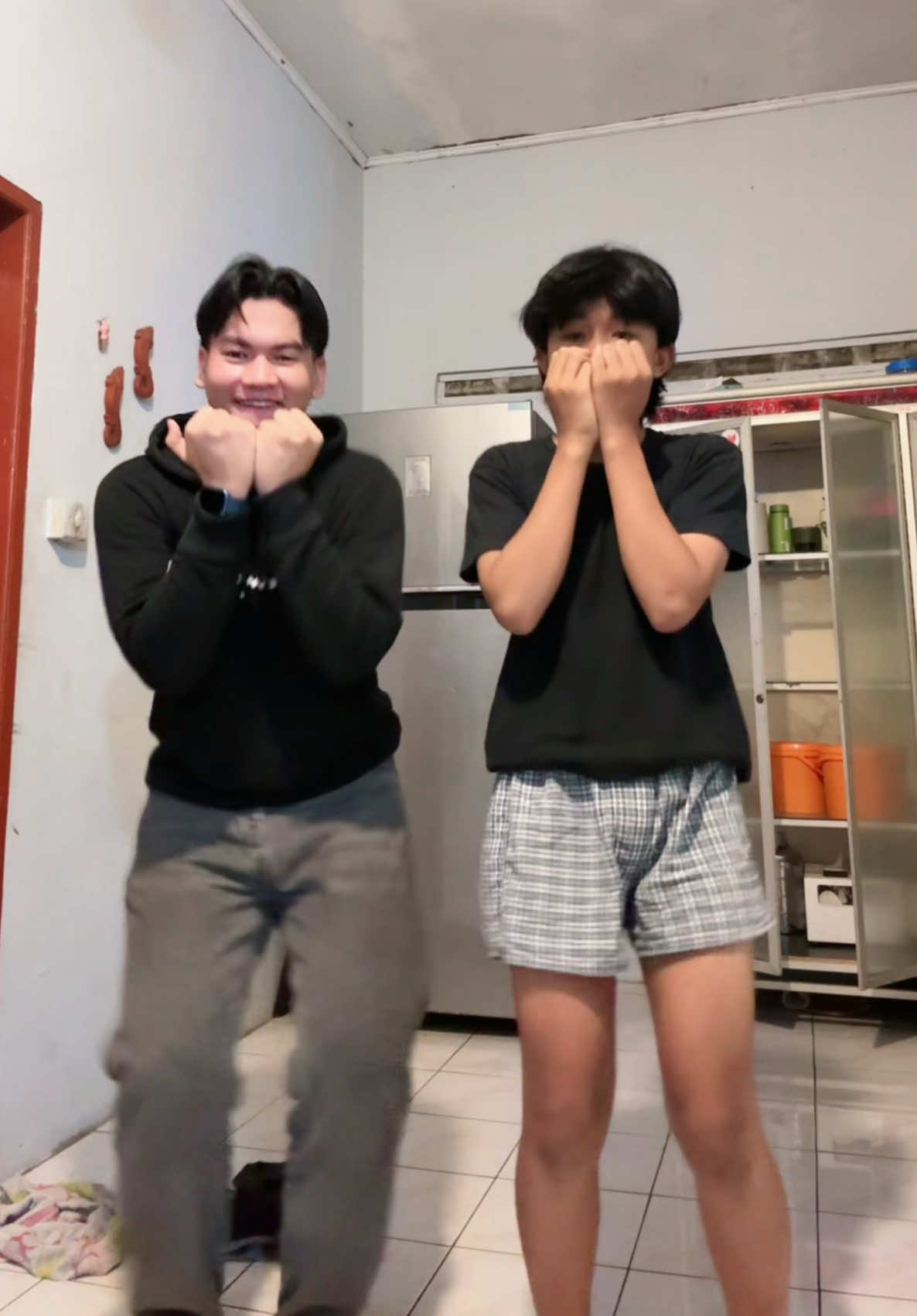 Geol” versi berdua sama auladi 