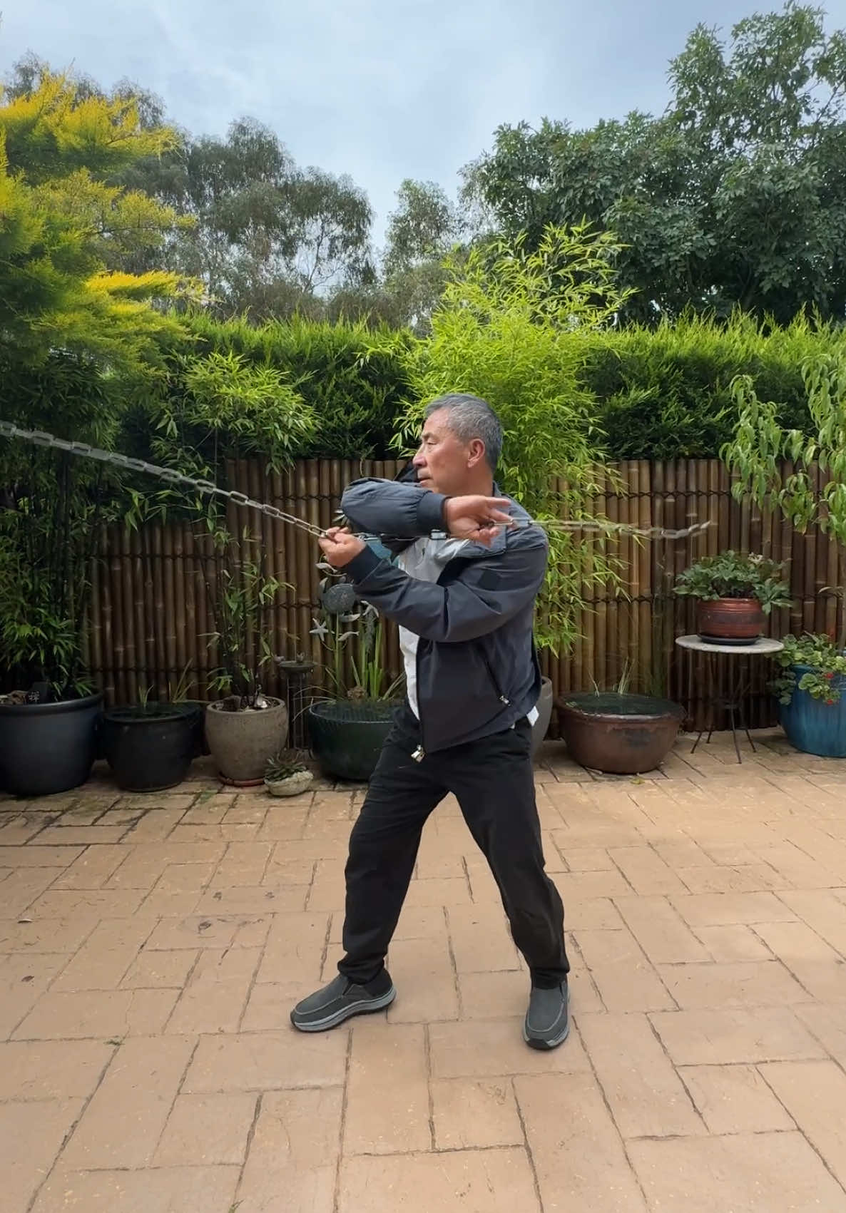 dad pulling out everything for the last training sesh of #2024 👊🏼 