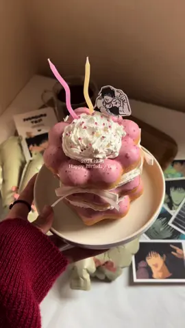 金欠なので控えめにお祝いさせていただきました🎀（久しぶりの投稿でごめんなさい！！） #オタク #アニメオタク #アニメオタクさんと繋がりたい #推し #誕生日 #生誕祭 #伏黒甚爾 #呪術廻戦 #ポンデリング #ケーキ #冬休み