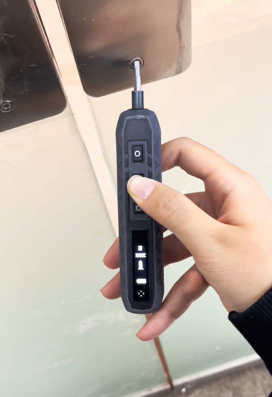 180 in 1 Manual Screwdriver To