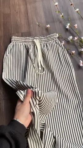 Quần kẻ ống rộng dáng suông cạp chun#xuhuongtiktok #hottrend #Linhshop #thoitrangnu 